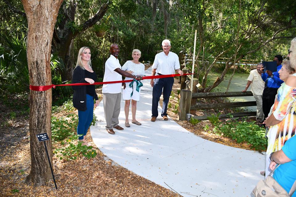 Paradise News Magazine New Walkway Open At Florida Botanical Gardens